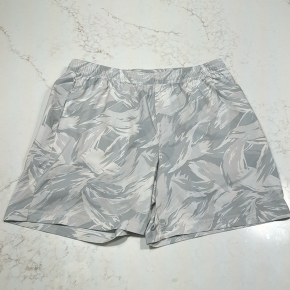 NWOT - Chubbies XL - Picture 1 of 4